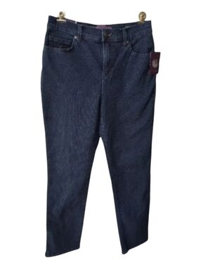 Gloria Vanderbilt, Dark Blue Portland Wash Amanda Jeans, Size 4 short, NWT